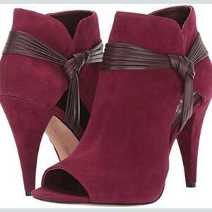 Vince Camuto 'Annavay' Suede Ankle Booties Womens 8.5